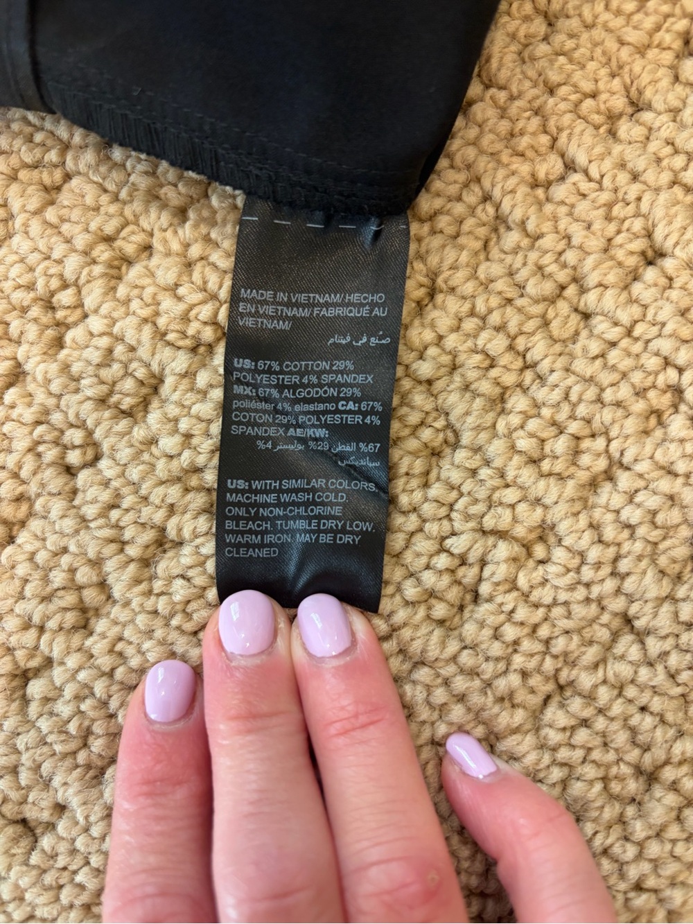 WHBM Black Women's Tailored Shorts (s0/5” inseam) - Worn once - Picture 4 of 4